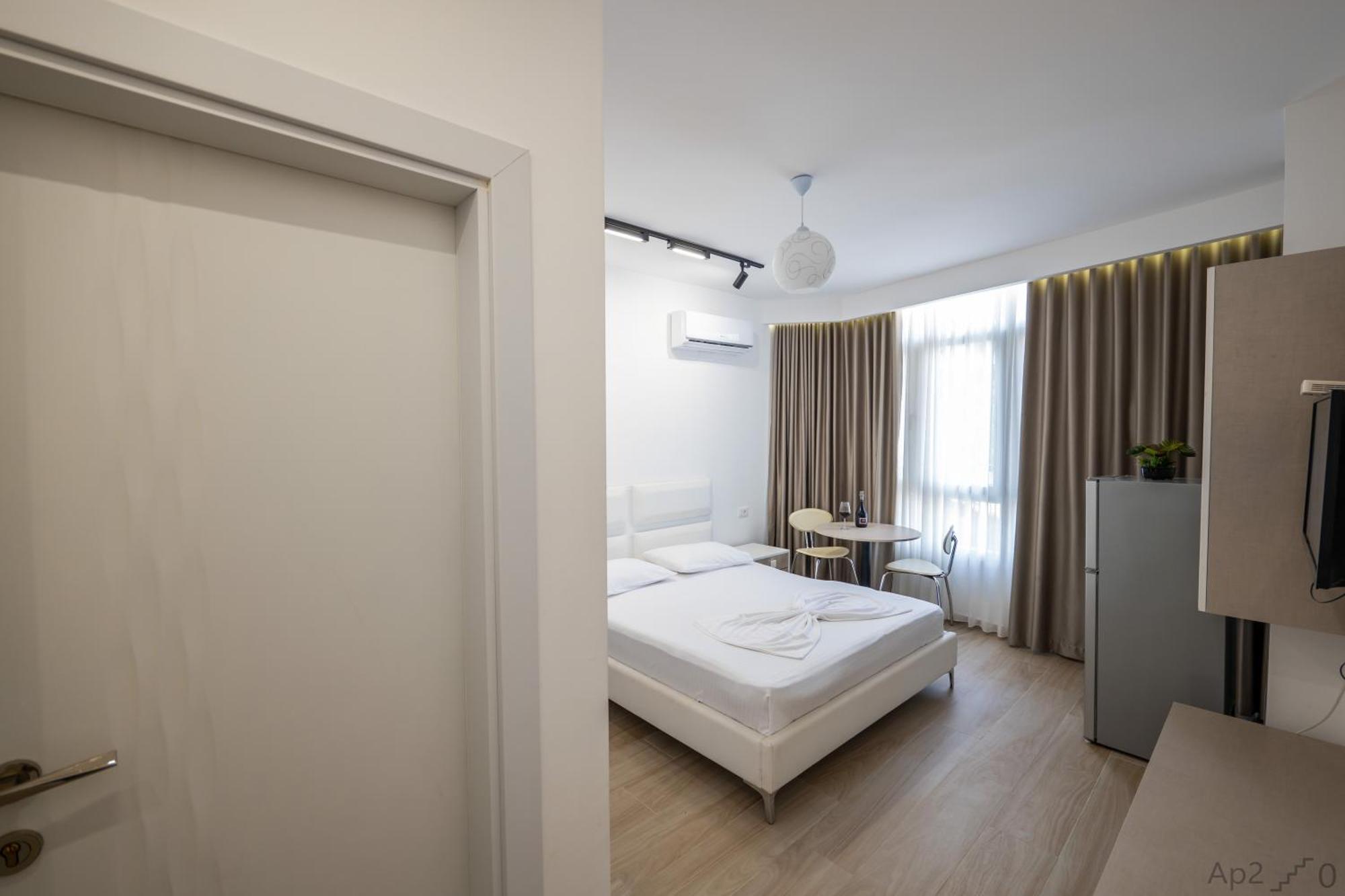סרנדה Al Mare Rooms מראה חיצוני תמונה