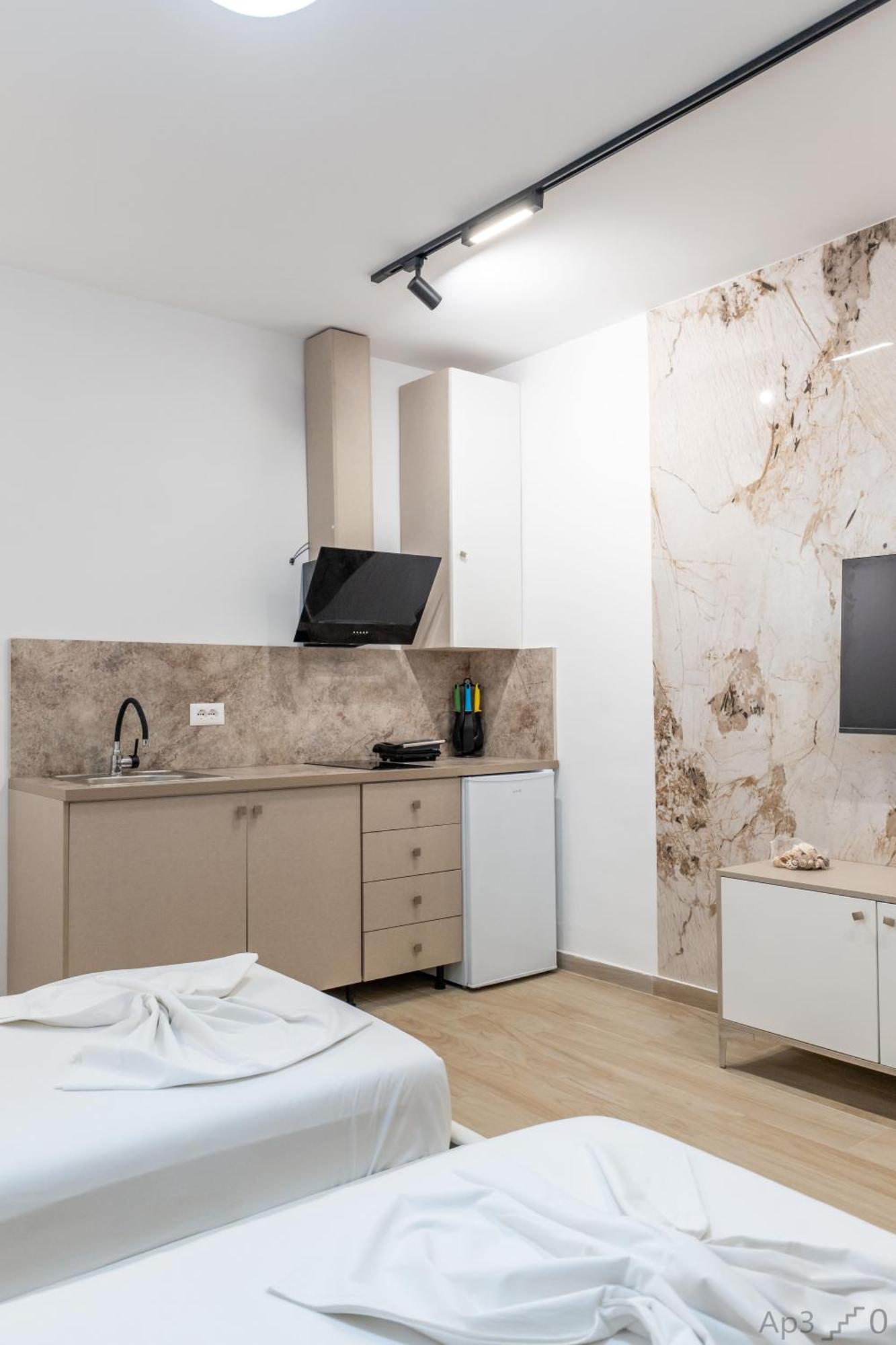 סרנדה Al Mare Rooms מראה חיצוני תמונה