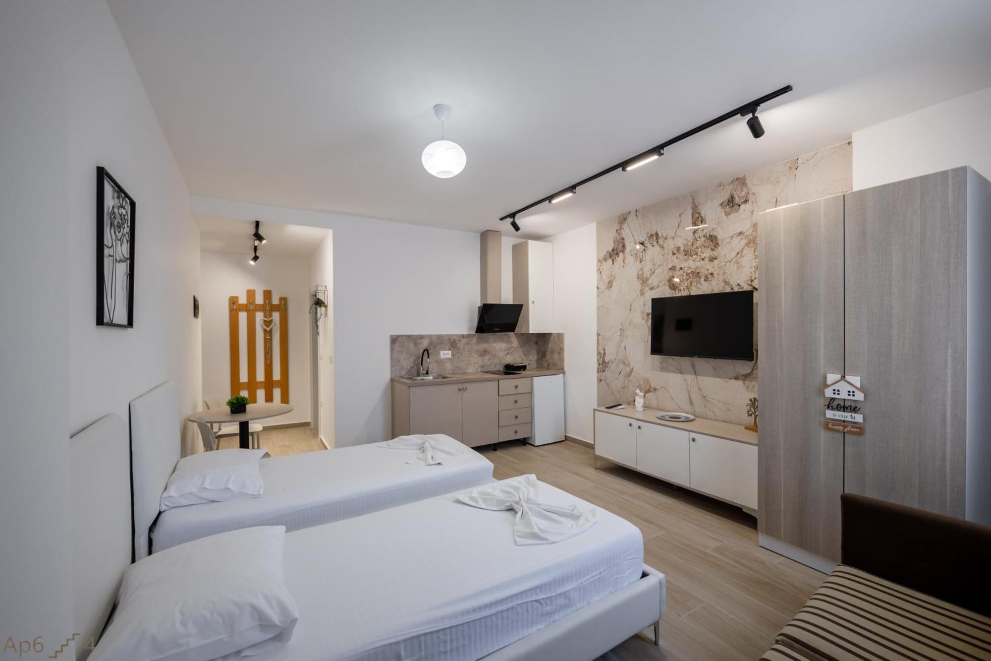 סרנדה Al Mare Rooms מראה חיצוני תמונה